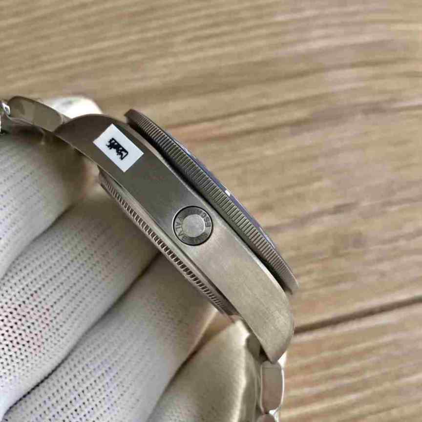 xf帝舵蓝色领潜战斧钛土豆-细节图5