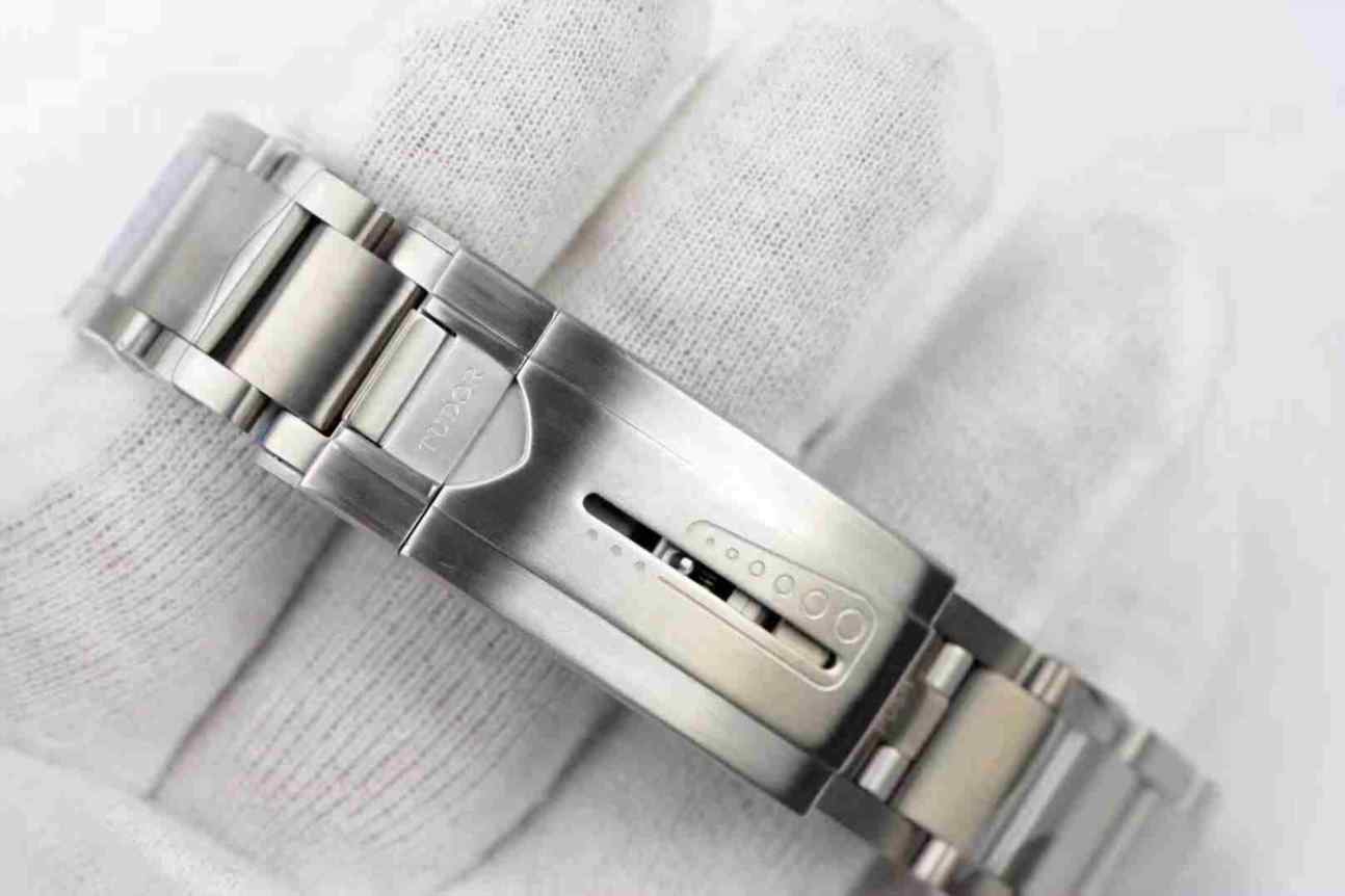 xf厂帝舵黑色领潜战斧V3版本-细节图5