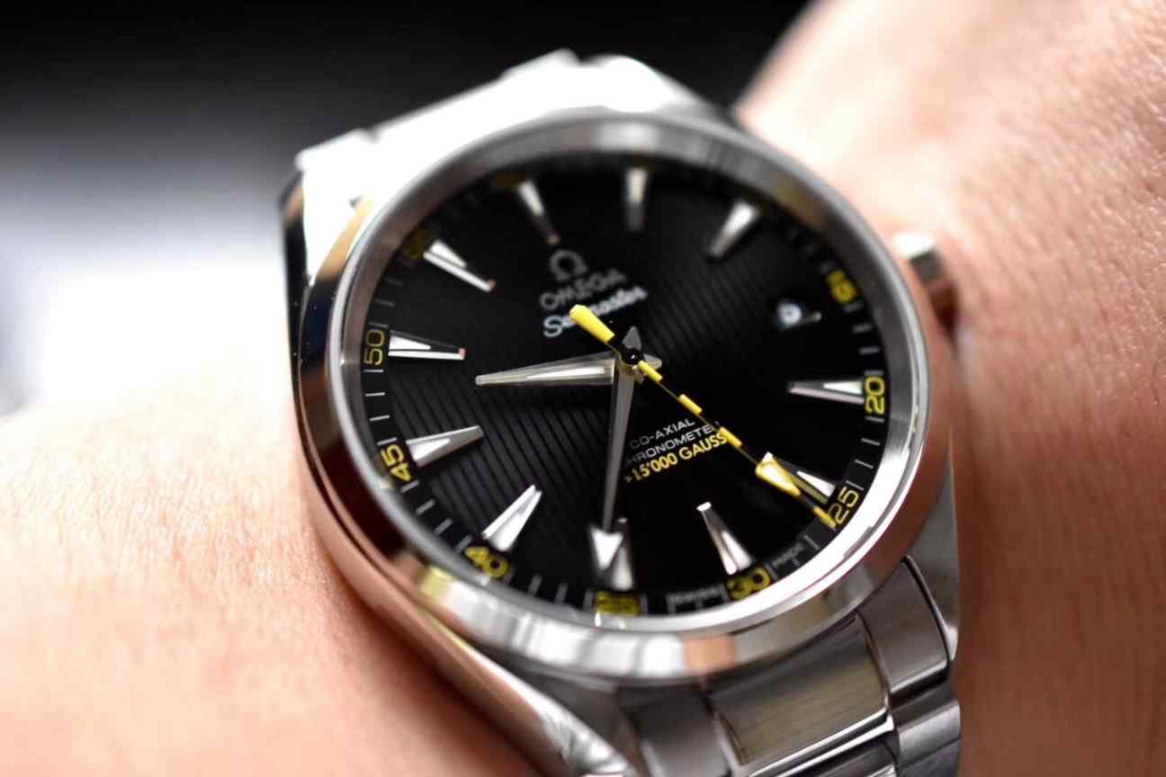 vs欧米茄海马150大黄蜂-细节图9