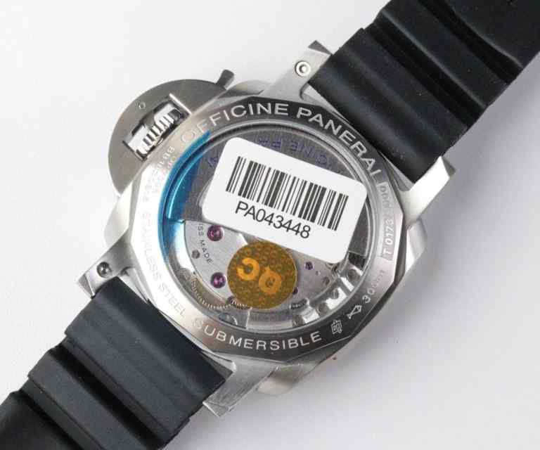 vs 沛纳海PAM00682-细节图7