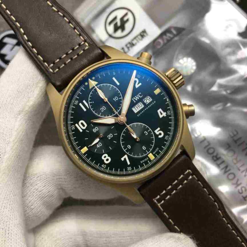 zf厂万国飞行员喷火战机青铜-细节图1