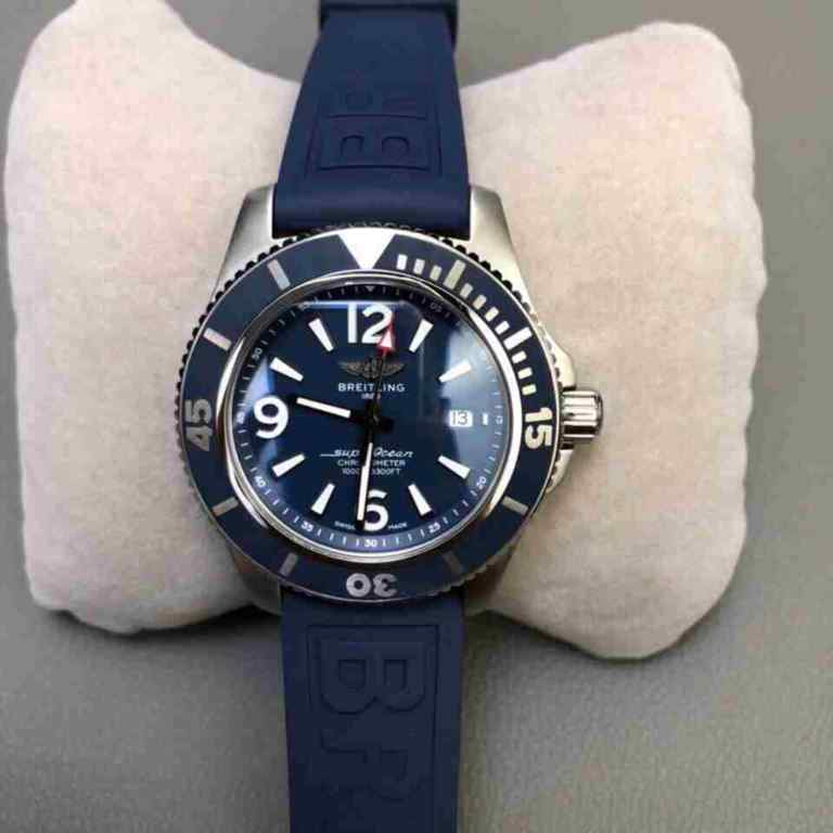 TF厂百年灵超级海洋_44MM_机芯是采用2824洗花机芯