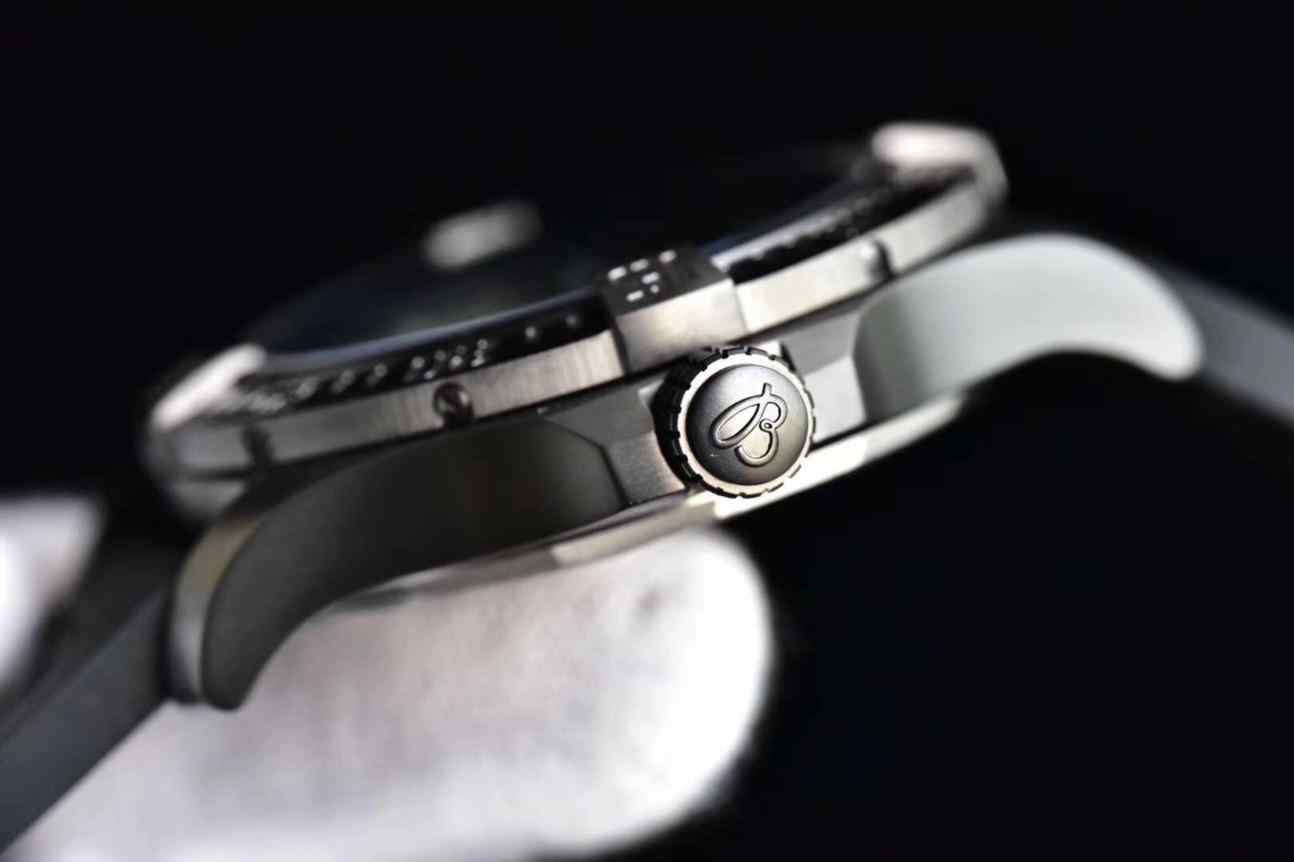 gf厂v3版百年灵复仇者黑鸟侦察机-细节图5