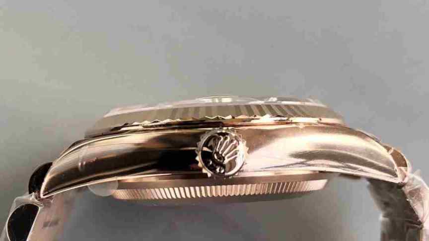 ew星期日志镶钻-细节图5 ew星期日志镶钻-细节图5