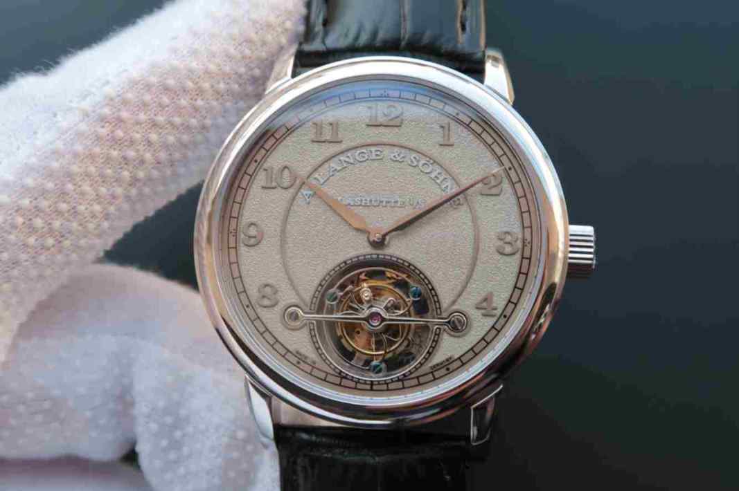 LH厂朗格1815陀飞轮机芯-细节图1