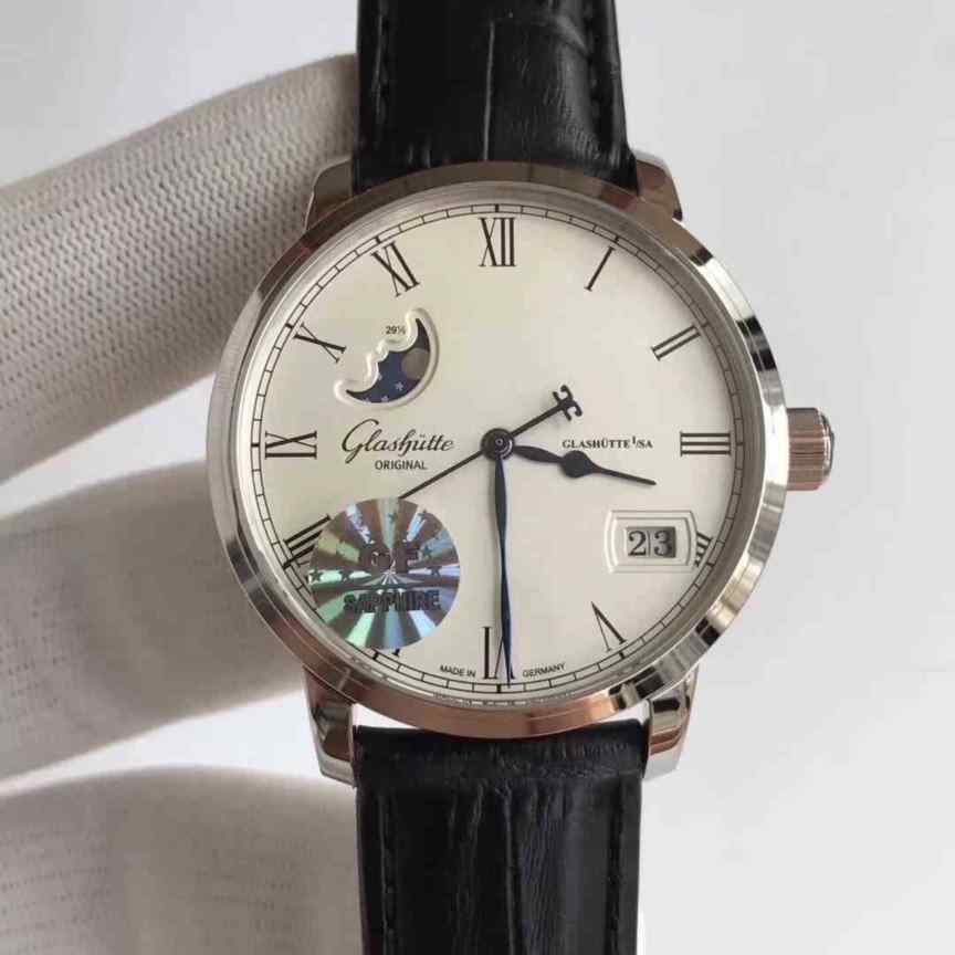 GF格拉苏蒂终极版_使用316L精钢打造_直径为40毫米_复刻Cal.100-04机芯