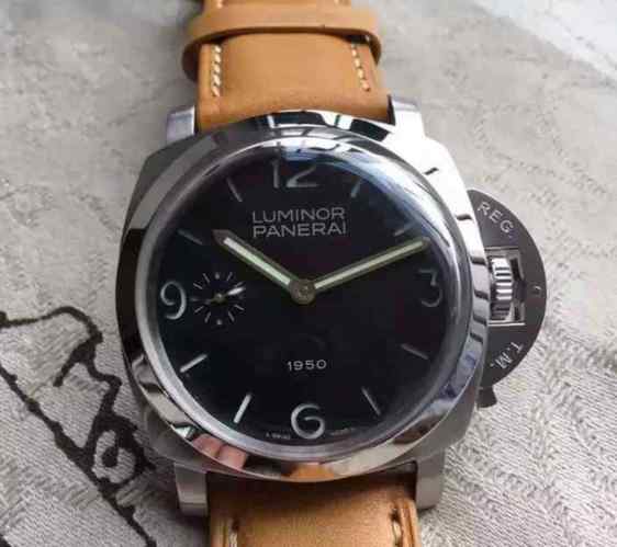 zf厂沛纳海pam00127_直径47毫米_厚度17.5毫米_6497手动机械机芯