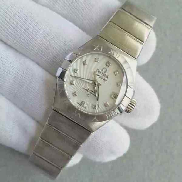 3s厂欧米茄星座轻羽_搭配8520机芯_女士腕表_尺寸27mm