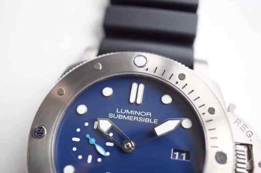 xf沛纳海pam692-细节图3