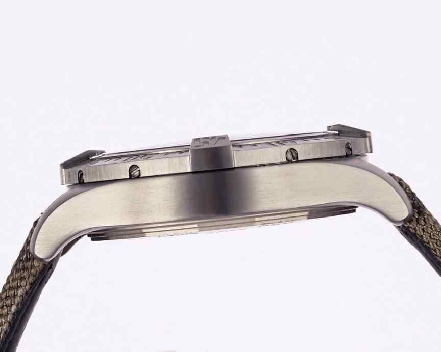 tw百年灵复仇者黑鸟-细节图7