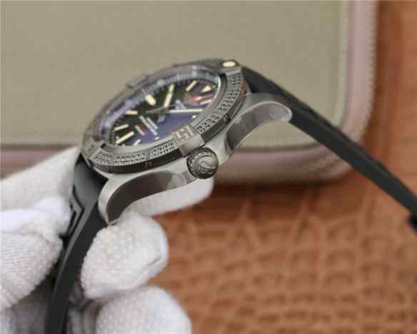 tw百年灵-细节图6