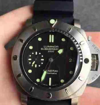 N厂沛纳海PAM364_限量珍藏款_自动机械腕表_47毫米_316精钢