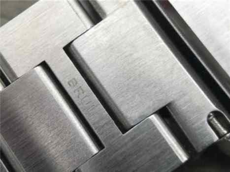 k11厂卡地亚TANK坦克系列石英女表_钢带_经典女表