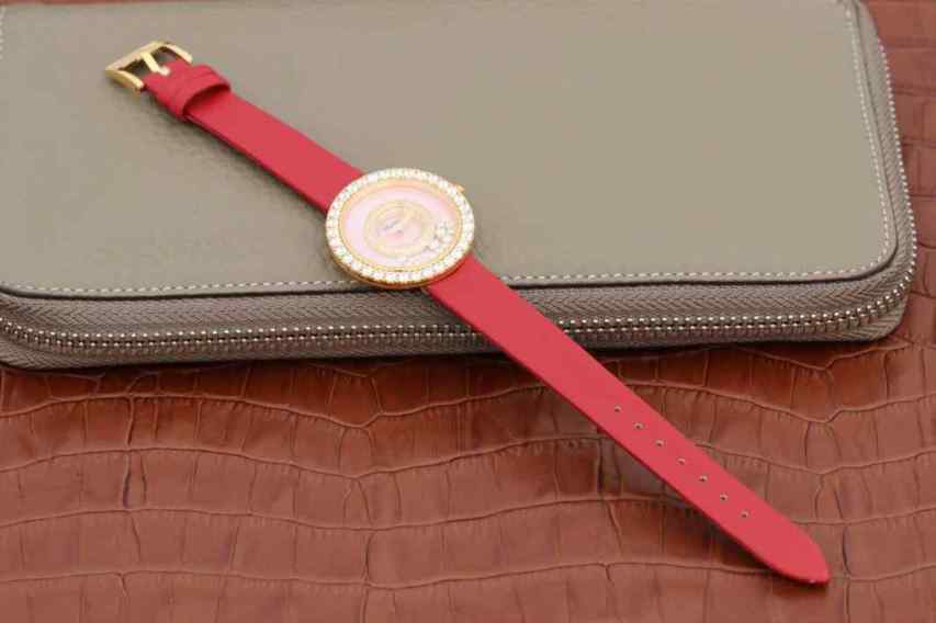 高仿萧邦_KG萧邦（肖邦）HAPPYDIAMONDS系列204445-5001女士