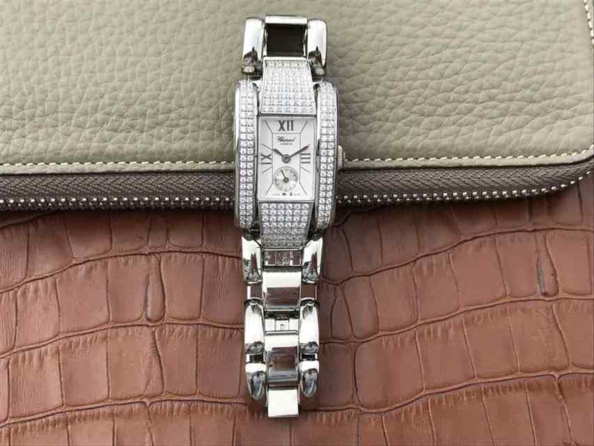 萧邦快乐钻石女表价格_KG萧邦LASTRADA系列416867-1001腕表女士