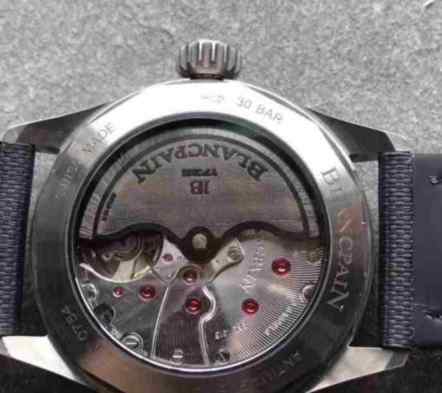 宝珀5000高仿-细节图4