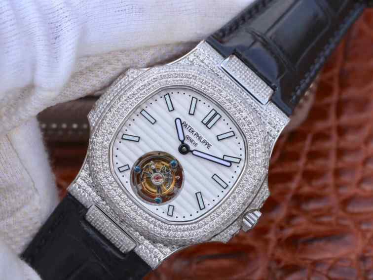 高仿陀飞轮百达翡丽手表价格_皮带_男表_蓝宝石镜面_男款_海欧