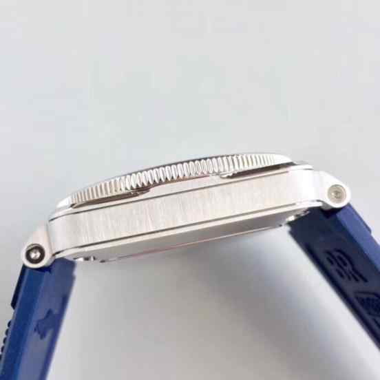 复刻表柏莱士骷髅头-细节图5