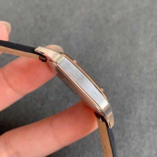 仿卡地亚山度士女表-细节图5