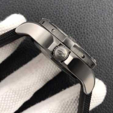 GF百年灵深海潜狼-细节图5