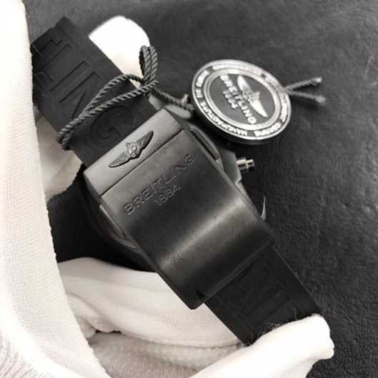 GF百年灵超级机械计时-细节图7