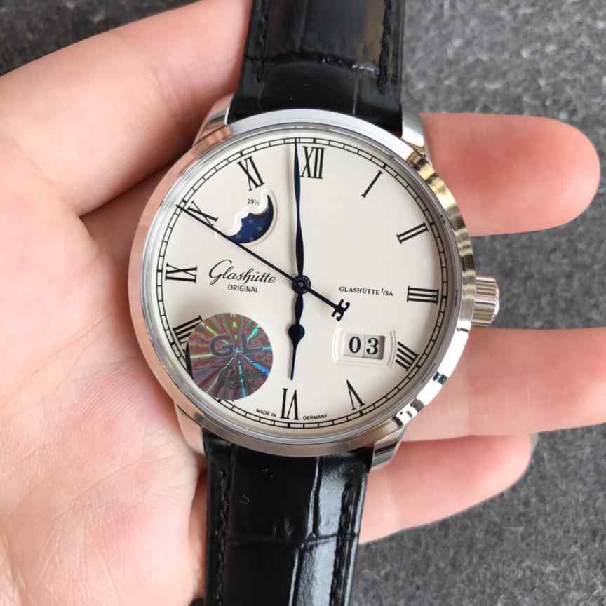 GL格拉苏蒂议员_月相_大日历_男款_钢带_蓝宝石镜面