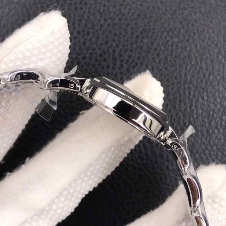 浪琴心月系列精仿手表-细节图6