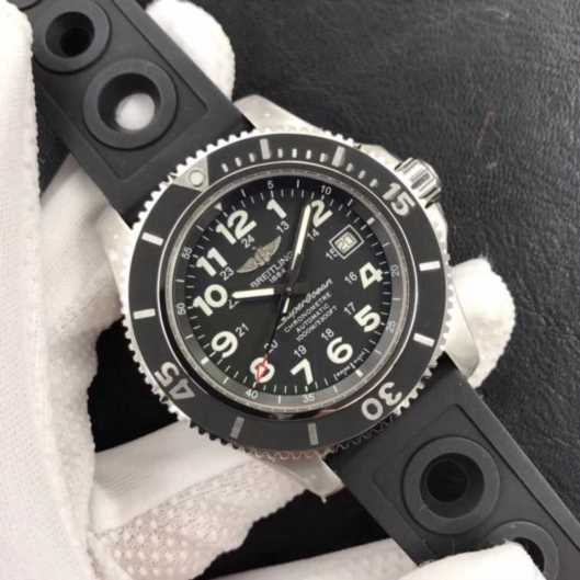 N厂复刻百年灵超级海洋-细节图2