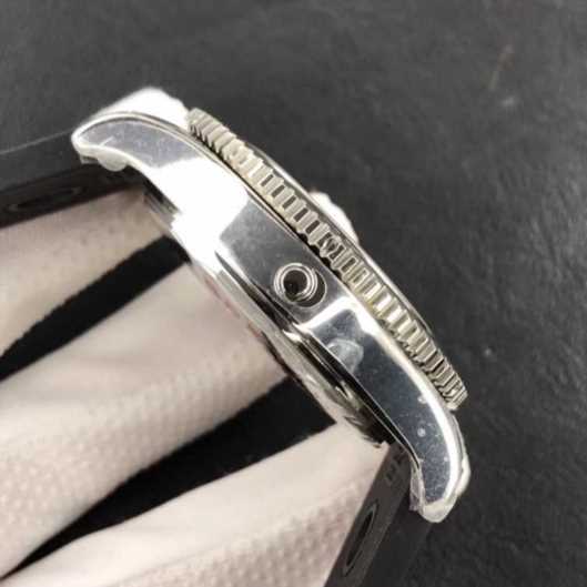 N厂复刻百年灵超级海洋-细节图6