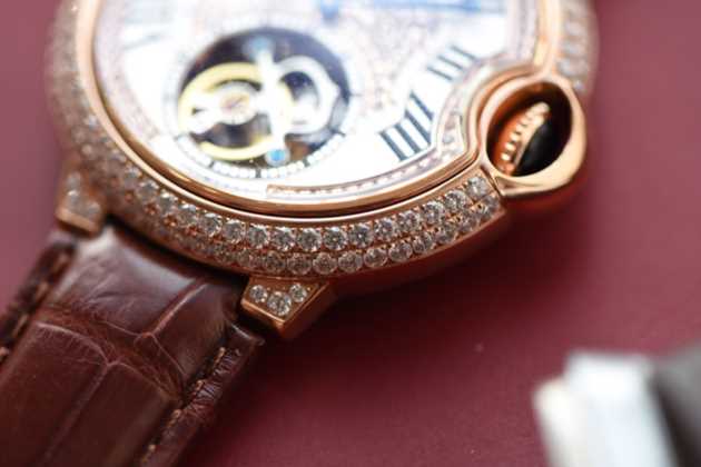 卡地亚高仿手飞轮的价格-细节图5