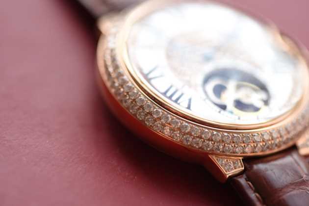 卡地亚高仿手飞轮的价格-细节图8