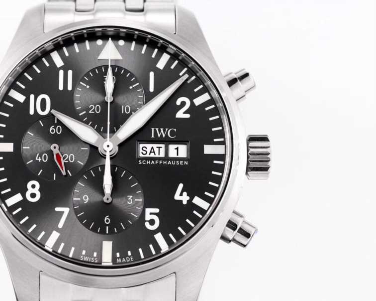 万国喷火机复刻表_最新版本_喷火战机_43MM