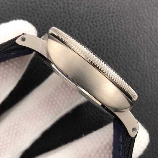 vs 沛纳海983-细节图6