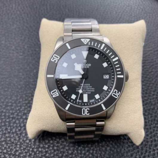 高仿帝舵手表20550n_钛土豆_XF厂_帝陀