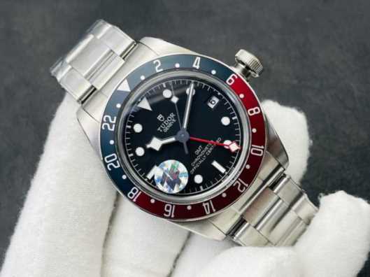 帝舵最顶级复刻手表_帝陀_原版复刻_316精钢