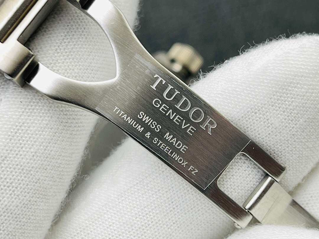 广州顶级复刻帝舵手表-细节图8